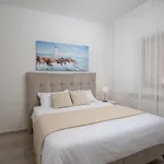 Apartament Dadic With Parking & Playground Medulin