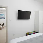 Apartament Dadic With Parking & Playground *