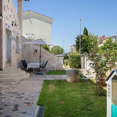 Dadic With Parking & Playground