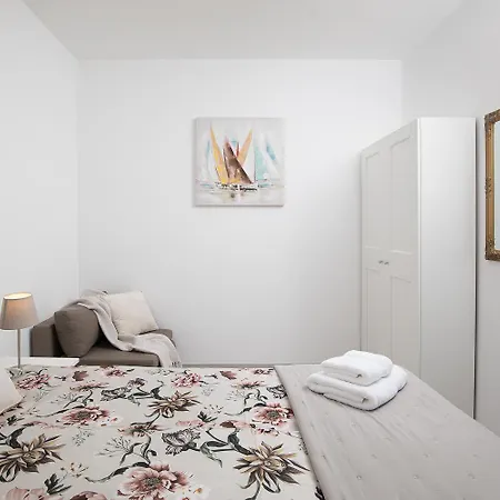 Apartment Dadic With Parking & Playground Medulin